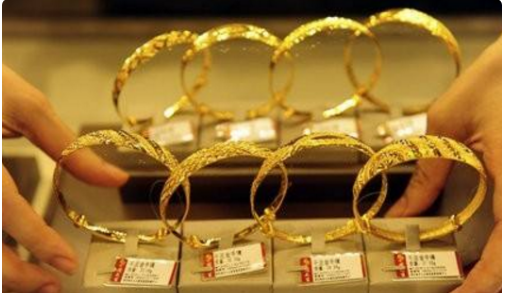 黄金长锈吗<strong></p>
<p>贵金属生不生锈</strong>，长锈是什么颜色？