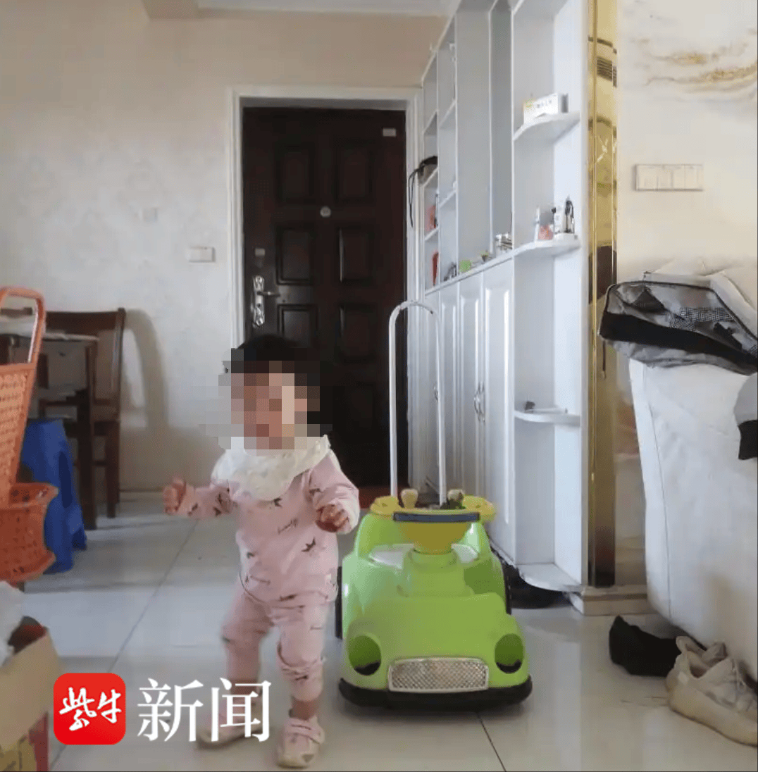 3岁女童从16层楼道坠下身亡：家属认为窗户未达安全标准<strong></p>
<p>okb发行价</strong>，物业称待司法判决