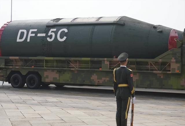 “51”被跳过<strong></p>
<p>shib币价格今日行情</strong>，东风-61直接登场，比东风-41打的更远、威慑力更强