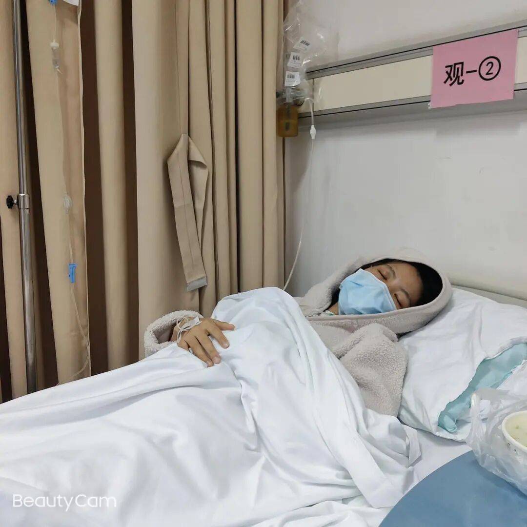女护士结婚半年发烧头痛<strong></p>
<p>shib币前景</strong>，诊治12天才确诊“脑脊髓炎”致丧失劳动能力，鉴定：两家三甲医院因未及早诊断病情，应承担责任