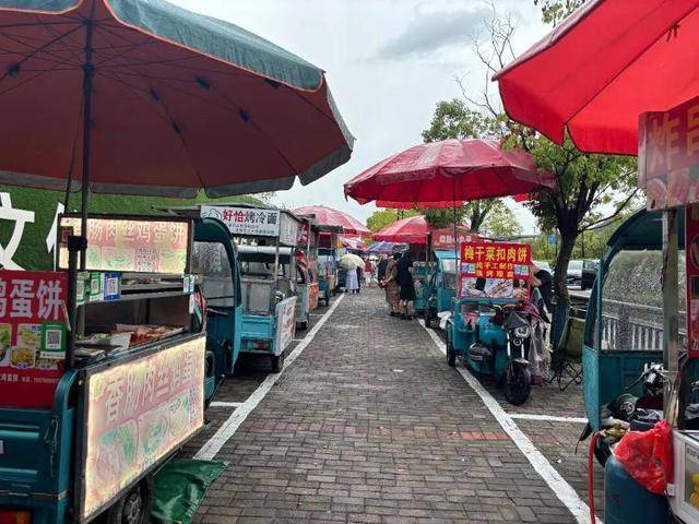 被流量砸中的“鸡排哥”：炸到中暑<strong></p>
<p>tp钱包官方下载</strong>，每天睡三四个小时，怕辜负顾客不舍得休息