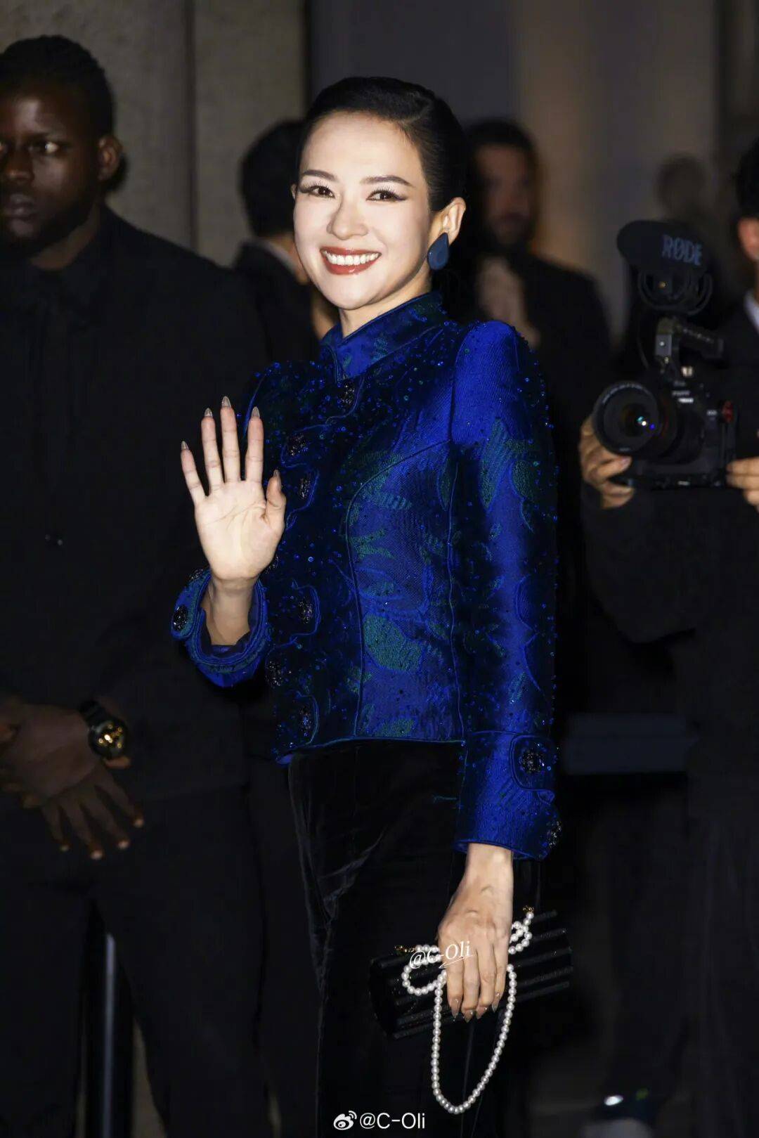 时装周上的女明星<strong></p>
<p>tp钱包官网下载</strong>,秋冬氛围感一键封顶!