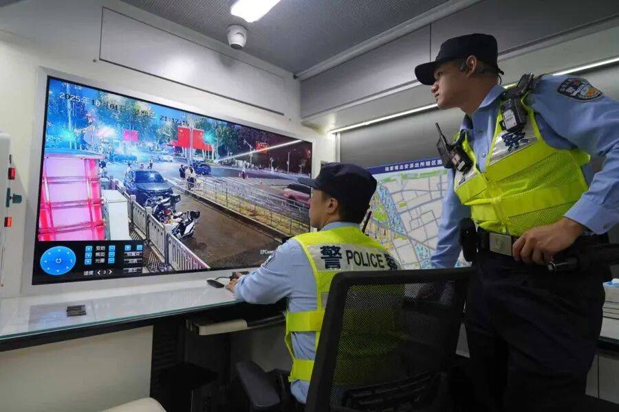 突然群发<strong></p>
<p>tp钱包最新版本下载</strong>！大批上海市民收到警方短信！全市爆火网红已被锁定...有爸爸因孩子违规被罚款