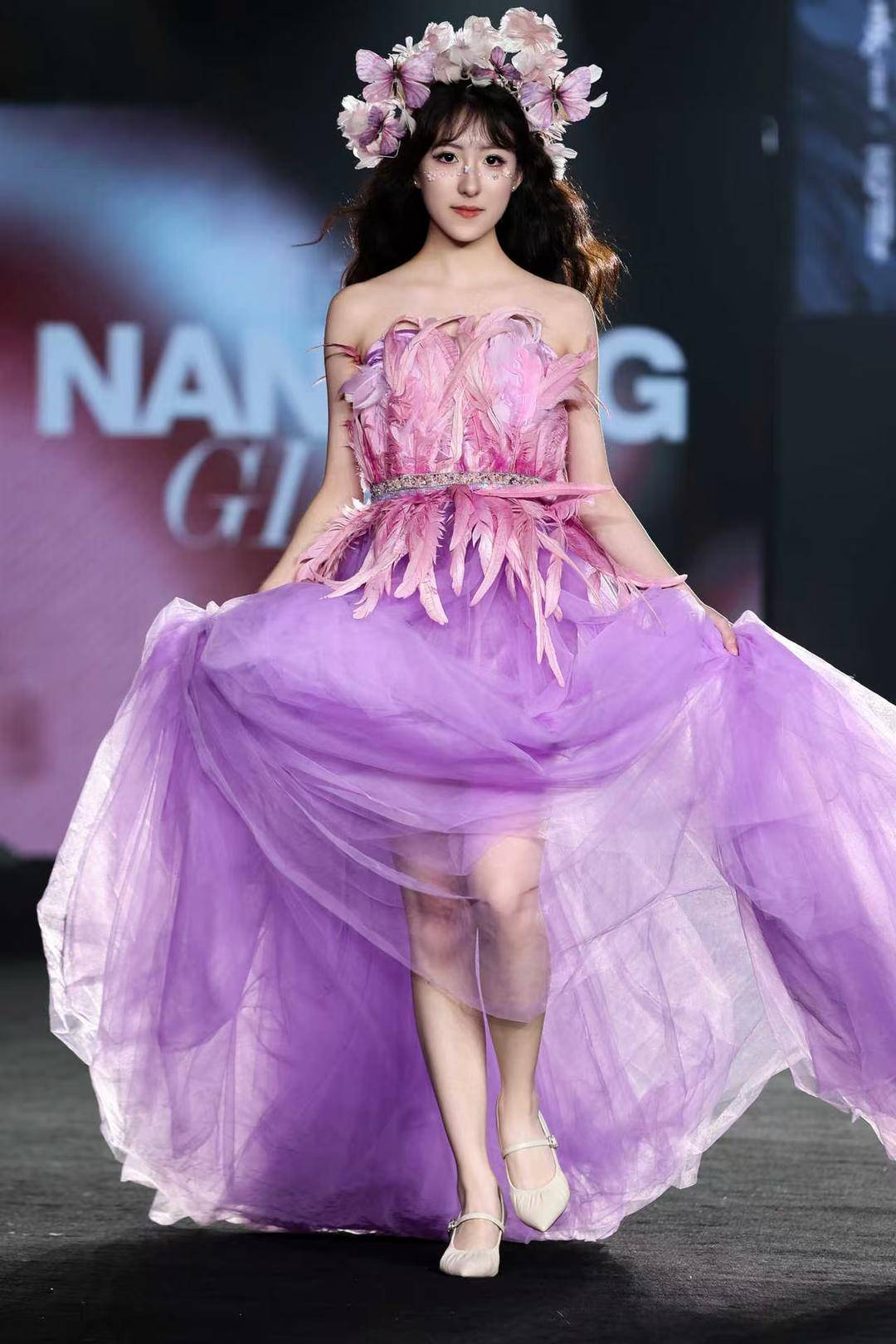 非遗惊艳、萌娃抢镜、大码模特出圈<strong></p>
<p>tp钱包官方网站</strong>!南京国际时尚周看点太密