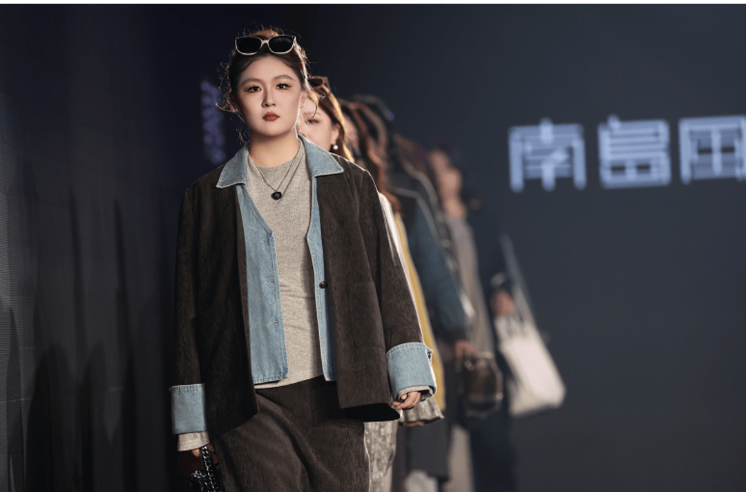 非遗惊艳、萌娃抢镜、大码模特出圈<strong></p>
<p>tp钱包官方网站</strong>!南京国际时尚周看点太密