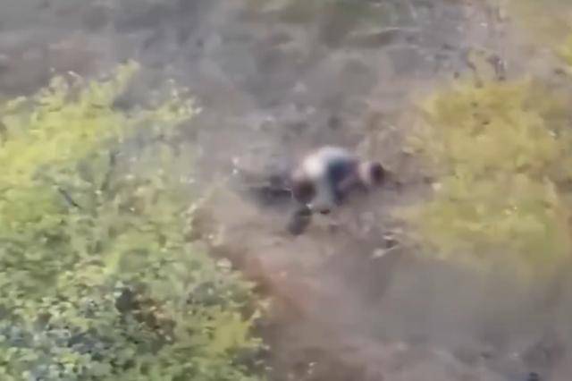 俄无人机救下一名正遭乌军性侵女子<strong></p>
<p>tp钱包在国内合法吗</strong>,顾不上提裤子拔腿就逃,随后被击中