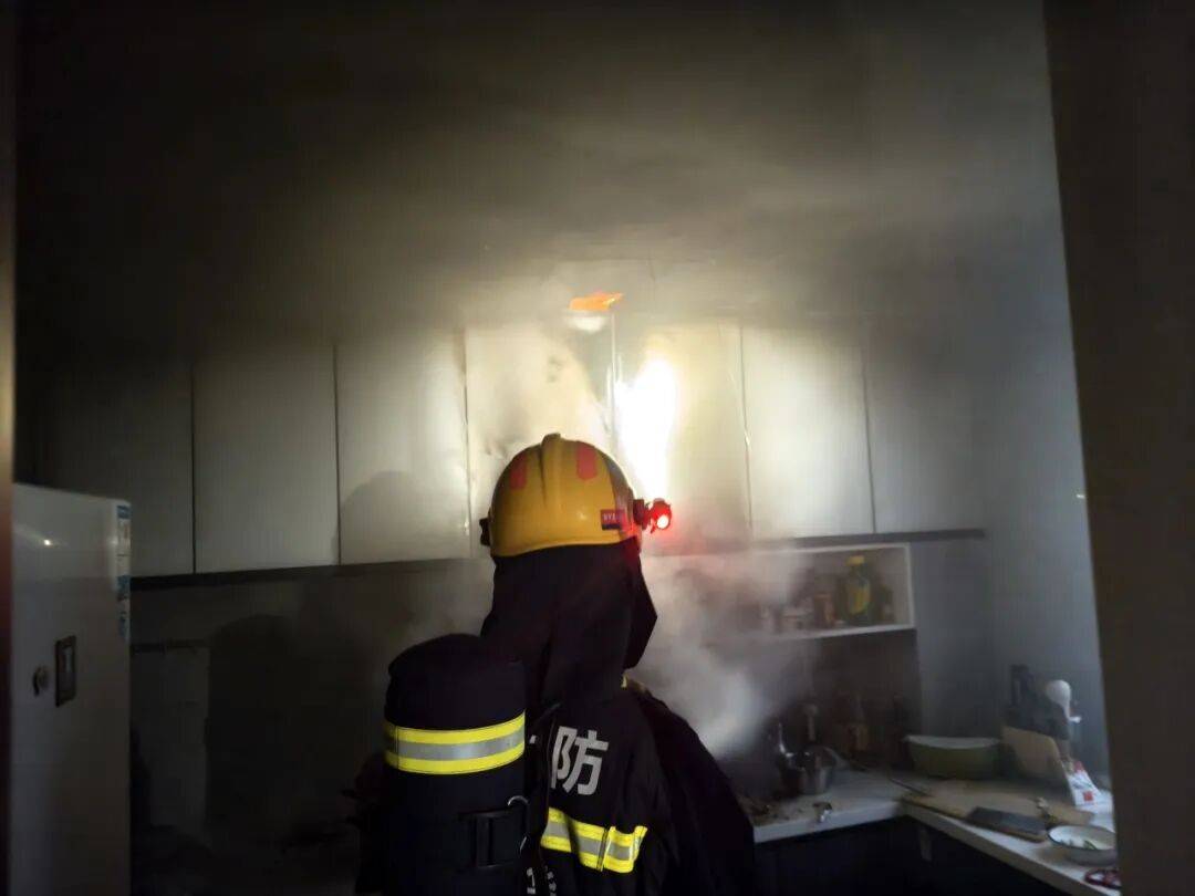 以案为鉴 | 家中起火前<strong></p>
<p>tp钱包在国内合法吗</strong>,他们都曾接到一通电话……