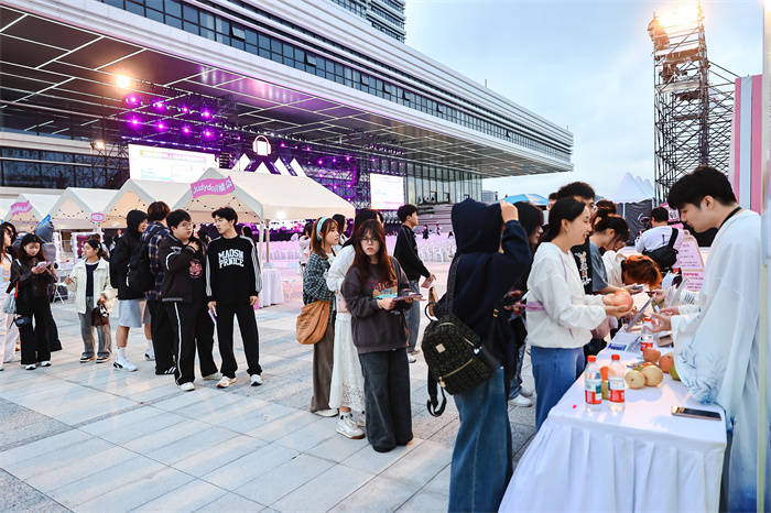 活力唱响青春经济<strong></p>
<p>tp钱包使用教程</strong>,第四届青春上海大学生音乐节绽放南上海科创中心