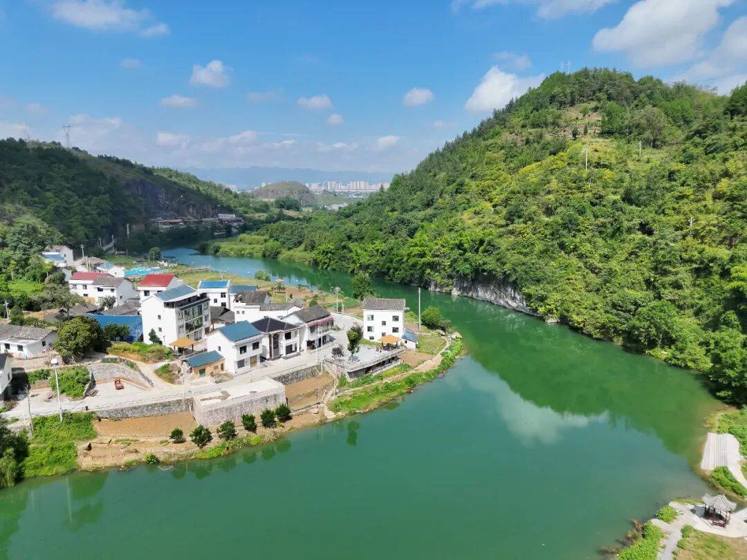 第三批“巴蜀美丽庭院示范片”项目<strong></p>
<p>tp钱包使用教程</strong>,全部完工!