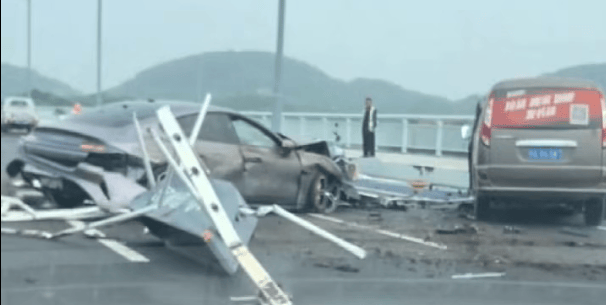 车轮飞滚十余米！武汉小米SU7断轴撞护栏<strong></p>
<p>tp钱包app下载安装</strong>，一月内两起脱落事故，官方回应仍含糊