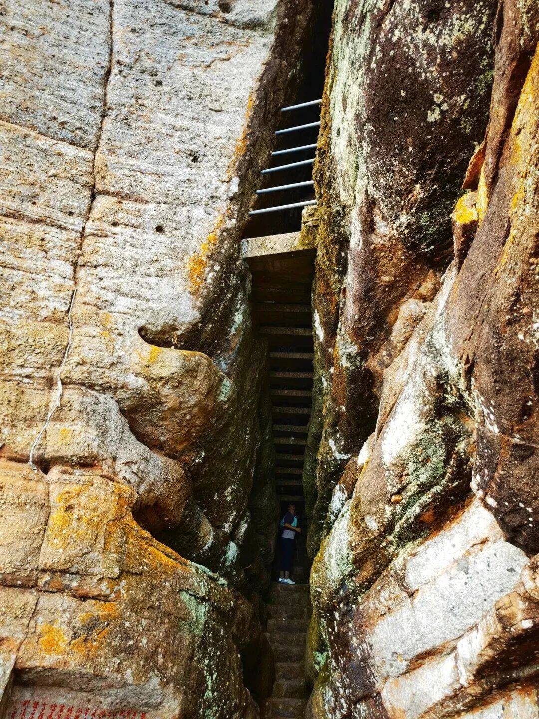 为什么年轻人迷上了爬山？ | 秋高气爽<strong></p>
<p>tp钱包app下载安装</strong>，是时候出发了→