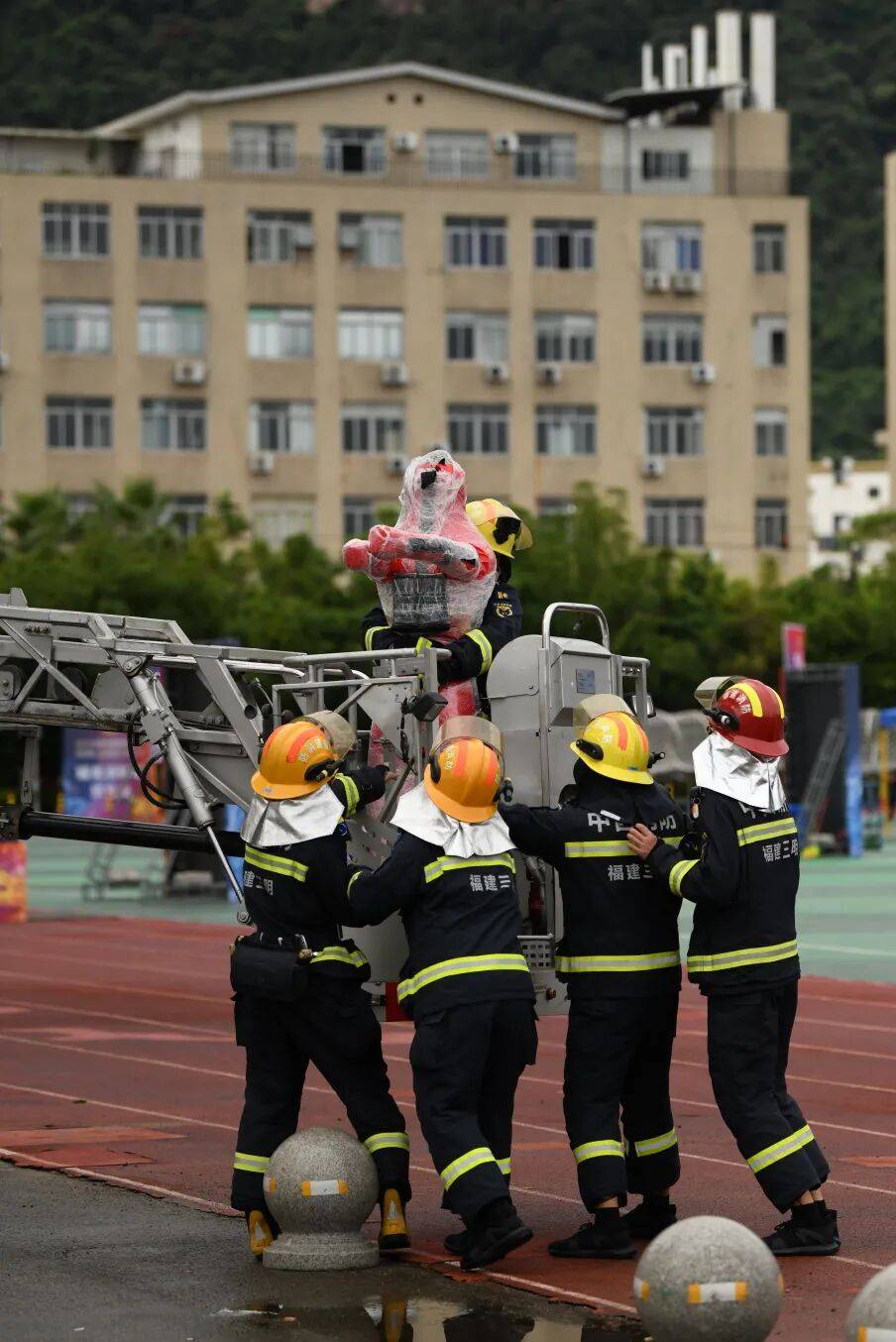 燃动赛场<strong></p>
<p>trx app最新版本</strong>!三明消防激战 2025全省岗位练兵“龙虎榜”比武