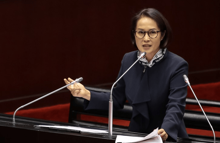 台湾人<strong></p>
<p>trx</strong>，难道不是中国人？