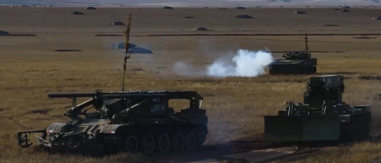 大场面！机器狗、无人机开路<strong></p>
<p>usdt交易平台</strong>，实兵对抗演练画面公布