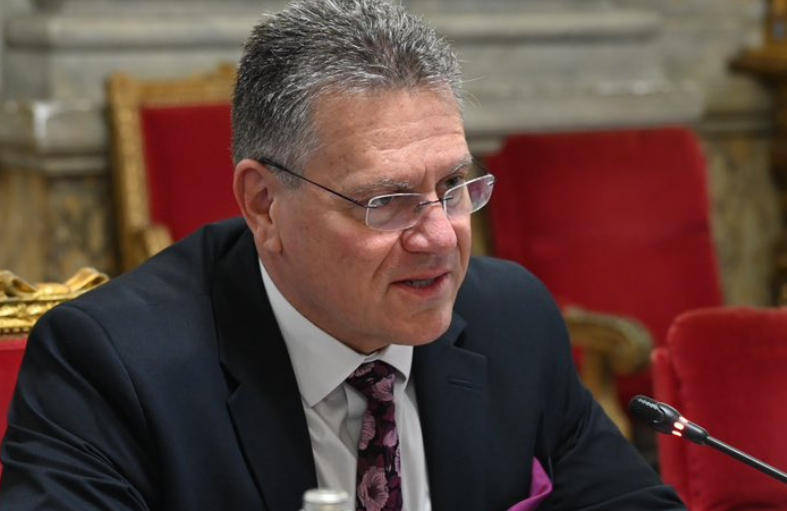 欧盟高官:向中方提交了2000份稀土申请<strong></p>
<p>usdt汇率</strong>,刚过了一半