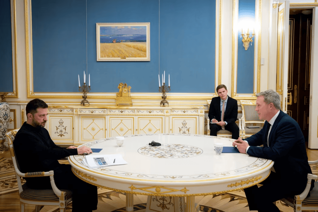 泽连斯基同意以“28点计划”为基础谈判<strong></p>
<p>usdt官网</strong>,乌方将草案措辞改为“对战时行为全面大赦”