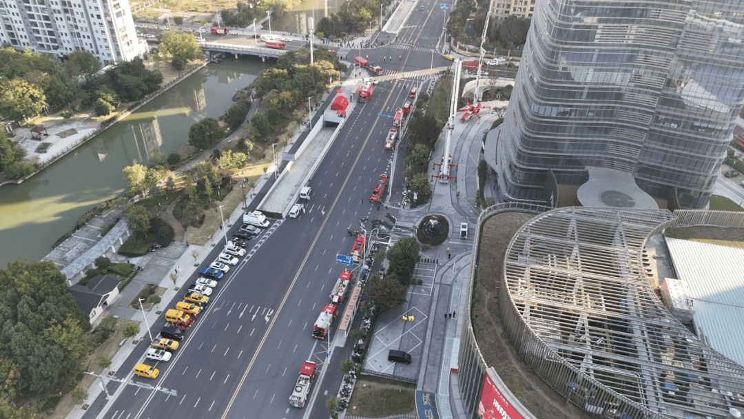 直击339米温州第一高楼“灭火救援现场”<strong></p>
<p>usdt支付</strong>,多部门紧急联动“以练促战”!