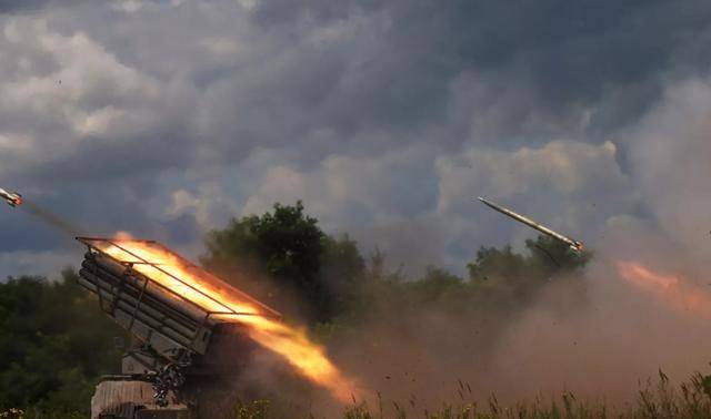 乌克兰拒绝“割地”<strong></p>
<p>usdt泰达币</strong>,特朗普计划开一个新条件换普京停火