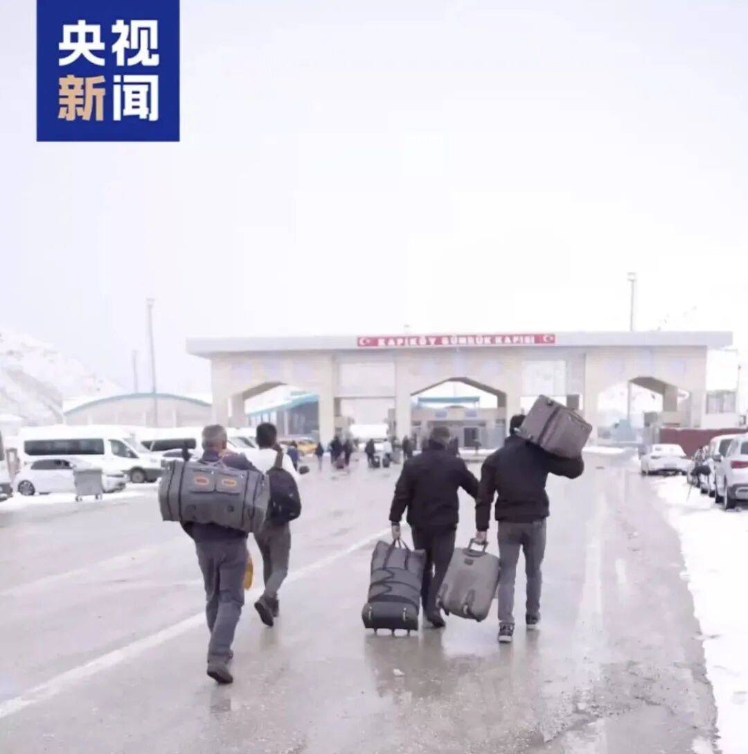 大量境外伊朗人逆行回国：不会抛下祖国自己逃命<strong></p>
<p>比特儿手机版</strong>，为了保卫祖国战斗到底