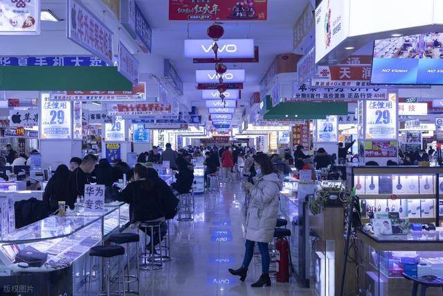 “直接崩了”<strong></p>
<p>比特儿服务器请求失败</strong>,价格断崖式下跌!商户:销量跌了60%都不止